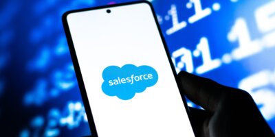 Salesforce expands investment in AI