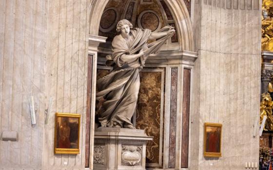 Statue of St. Veronica